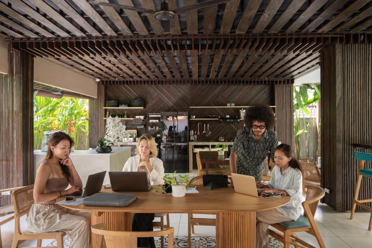 Tanaga Coliving Hotel